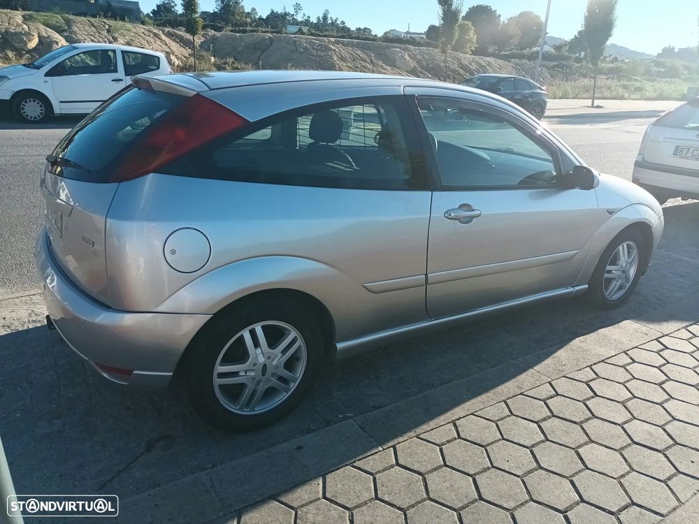 Ford Focus 1.8 TDdi Trend - 2