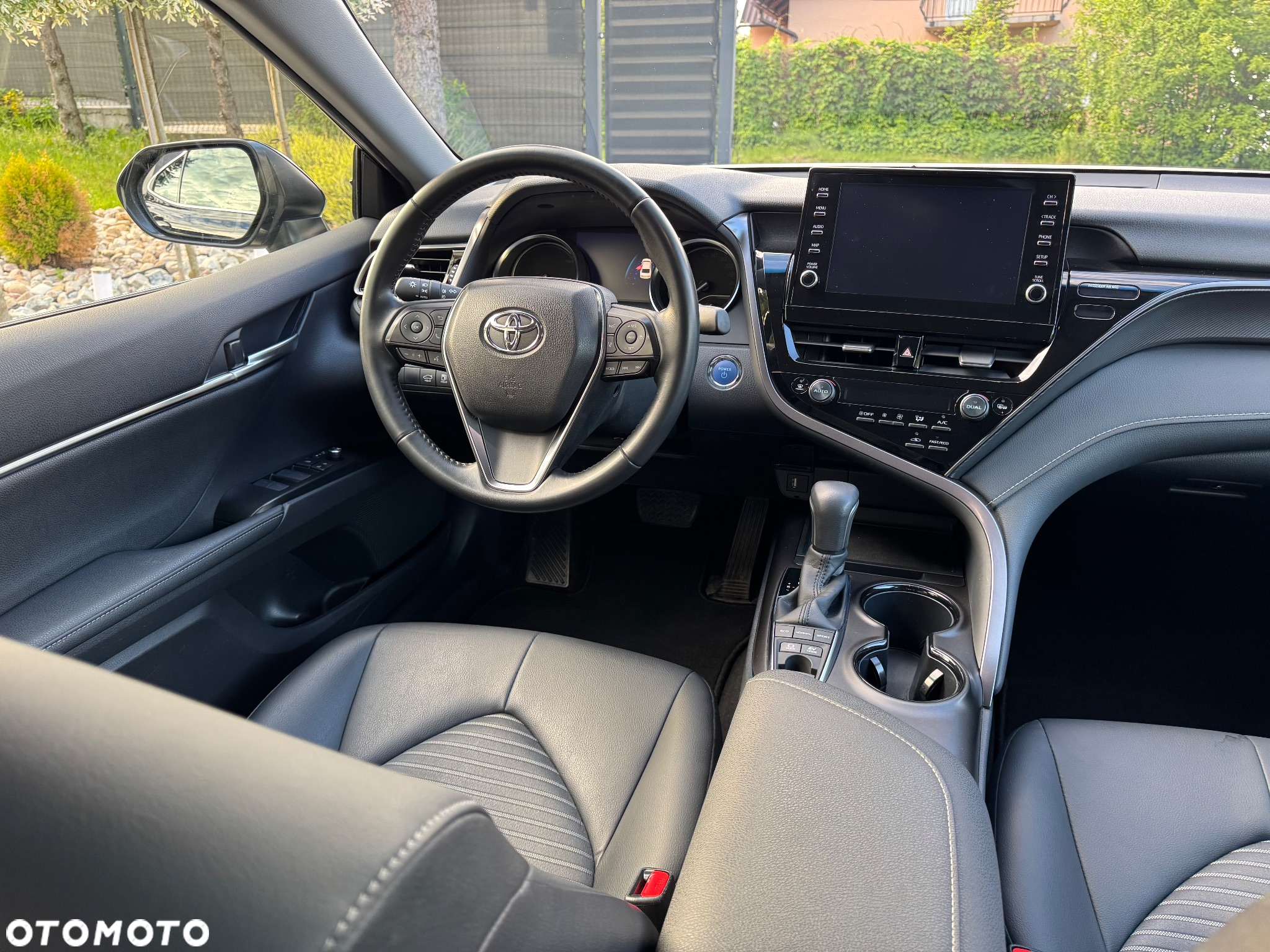 Toyota Camry 2.5 Hybrid Prestige CVT - 22