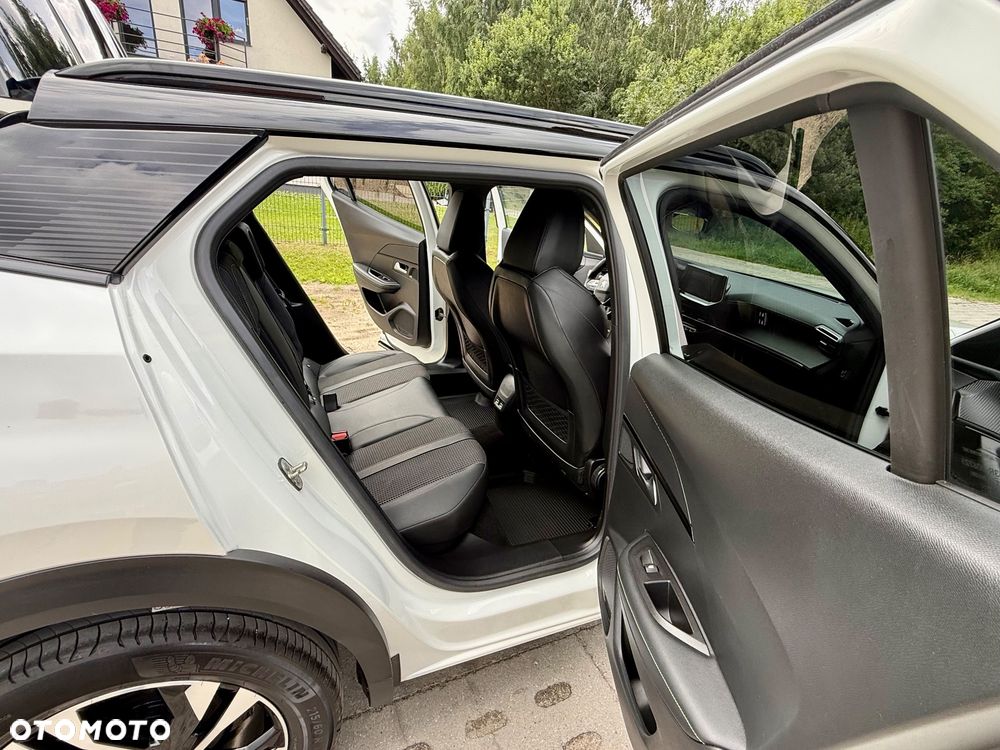 Peugeot 2008 1.5 BlueHDi GT Line S&S EAT8 - 29