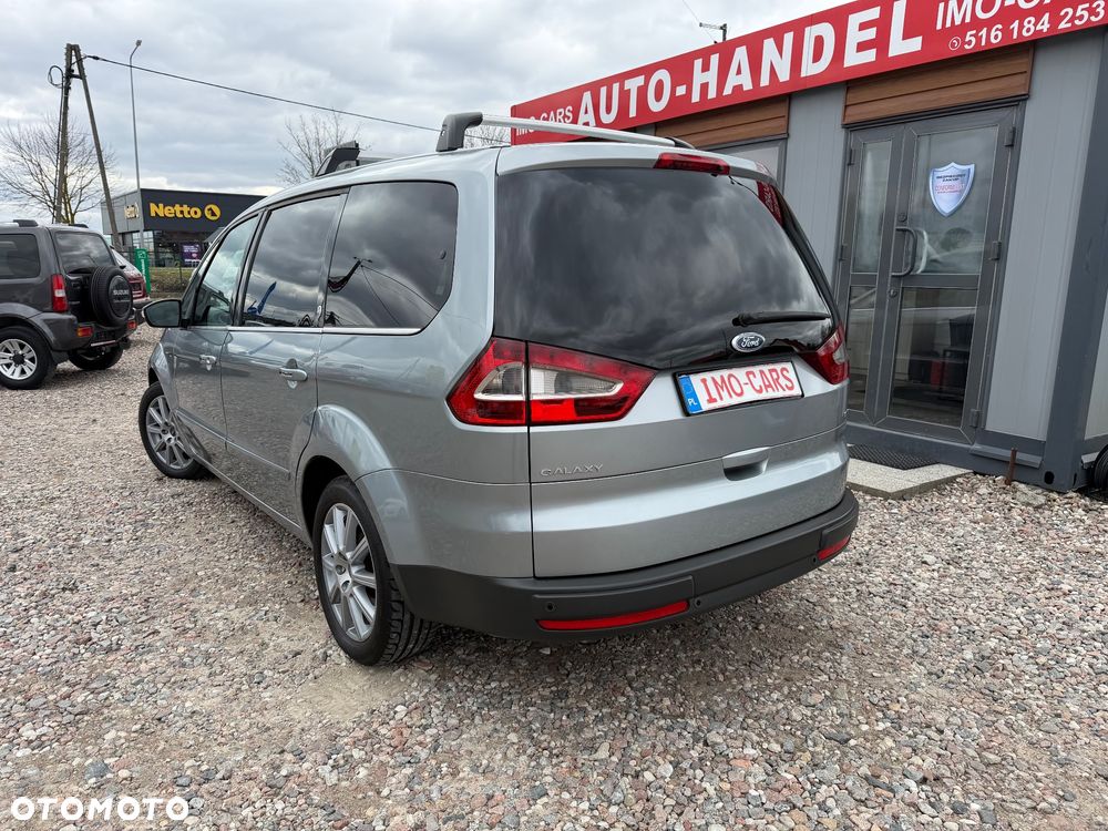 Ford Galaxy - 4