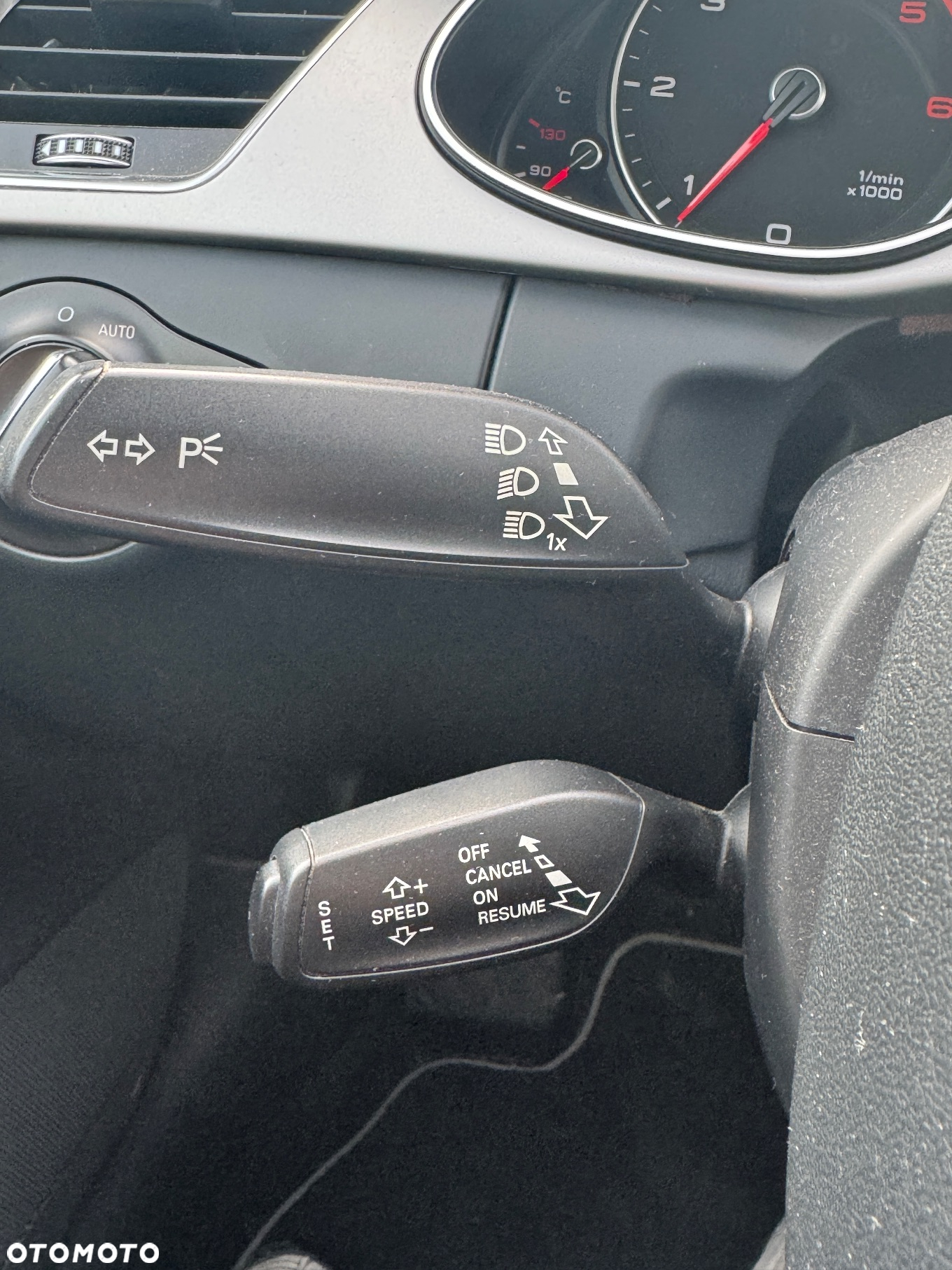 Audi A4 ver-2-0-tdi-dpf-s-line-sportpaket - 14
