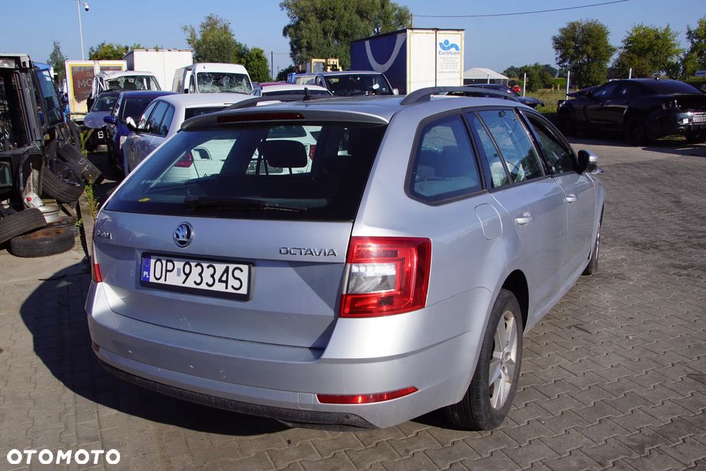 Auto na części - Skoda Octavia III Lift 1.6 TDI 115 KM DGTE TKV LA7W 2019R Silnik Skrzynia Drzwi Błotnik Zderzak Klapa Lampa Lusterko Klamka Szyba Deska Kokpit Sterownik Moduł Czujnik Licznik Panel Kierownica - 7