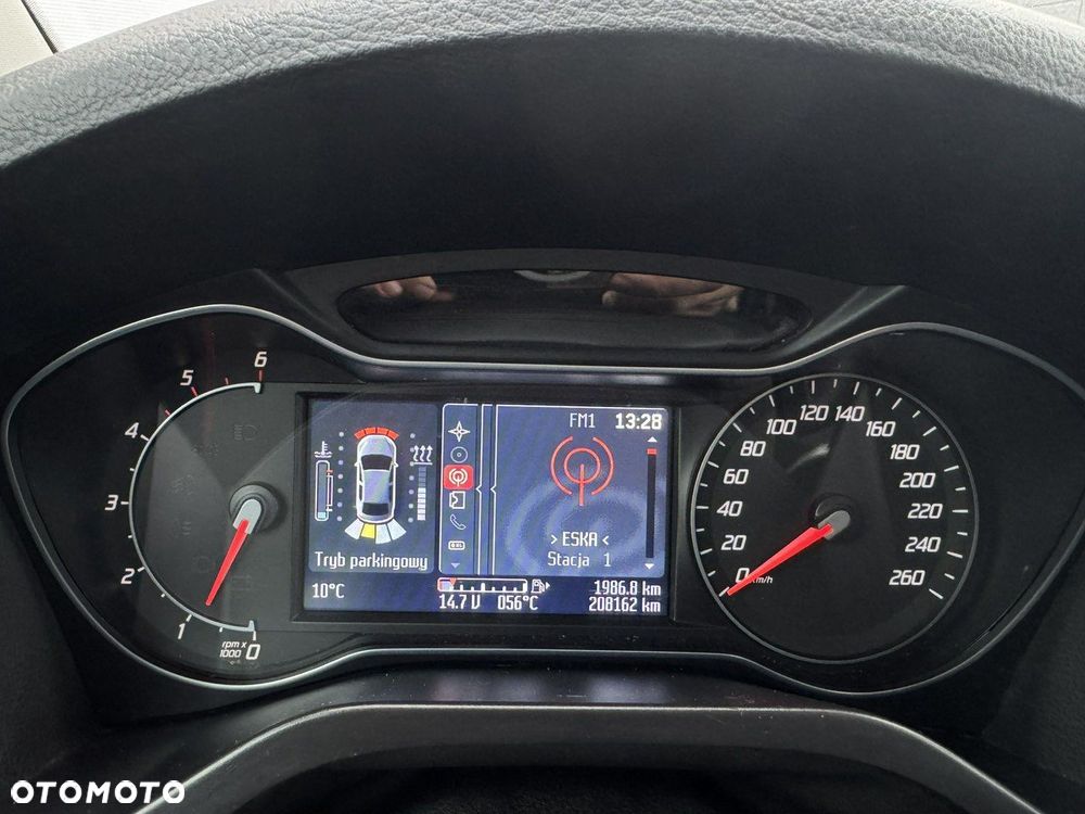 Ford Galaxy 2.0 TDCi Platinium X (Titanium) - 31