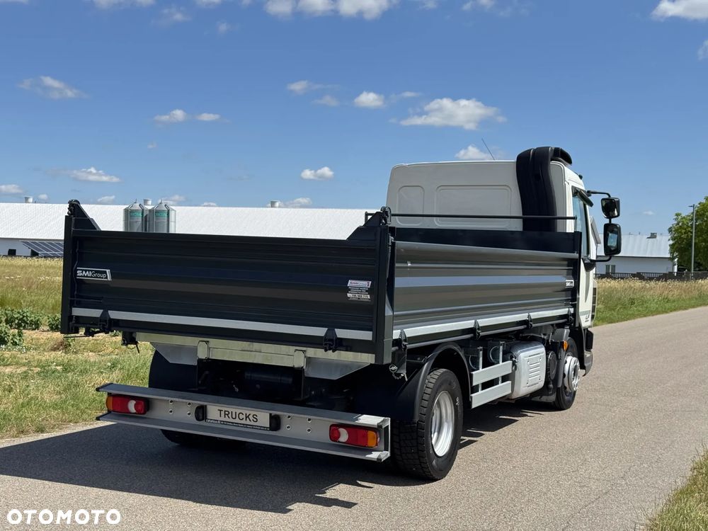 DAF LF    WYWROTKA  3-STRONNA - 3