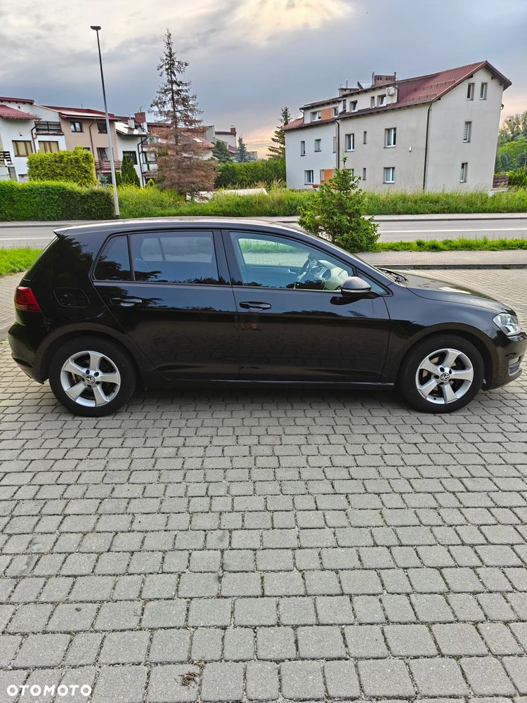 Volkswagen Golf 1.2 TSI BMT Trendline - 6