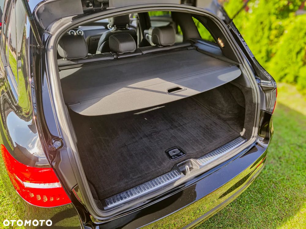Mercedes-Benz GLC 300 4-Matic - 9