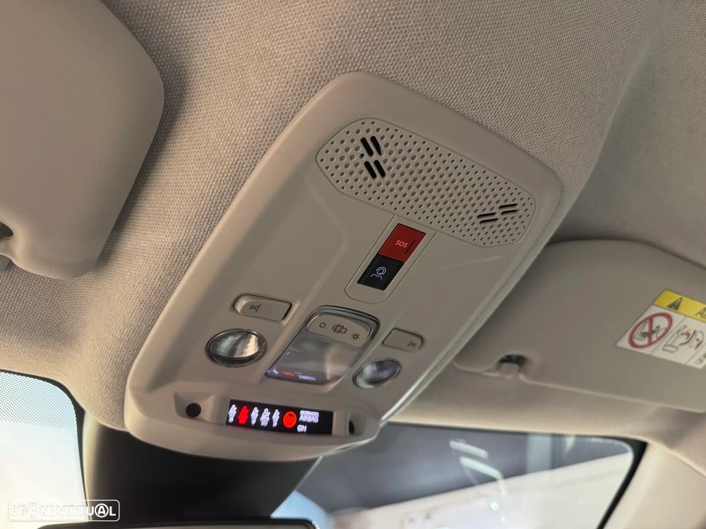 Citroën C4 X 1.2 PureTech Plus EAT8 - 21
