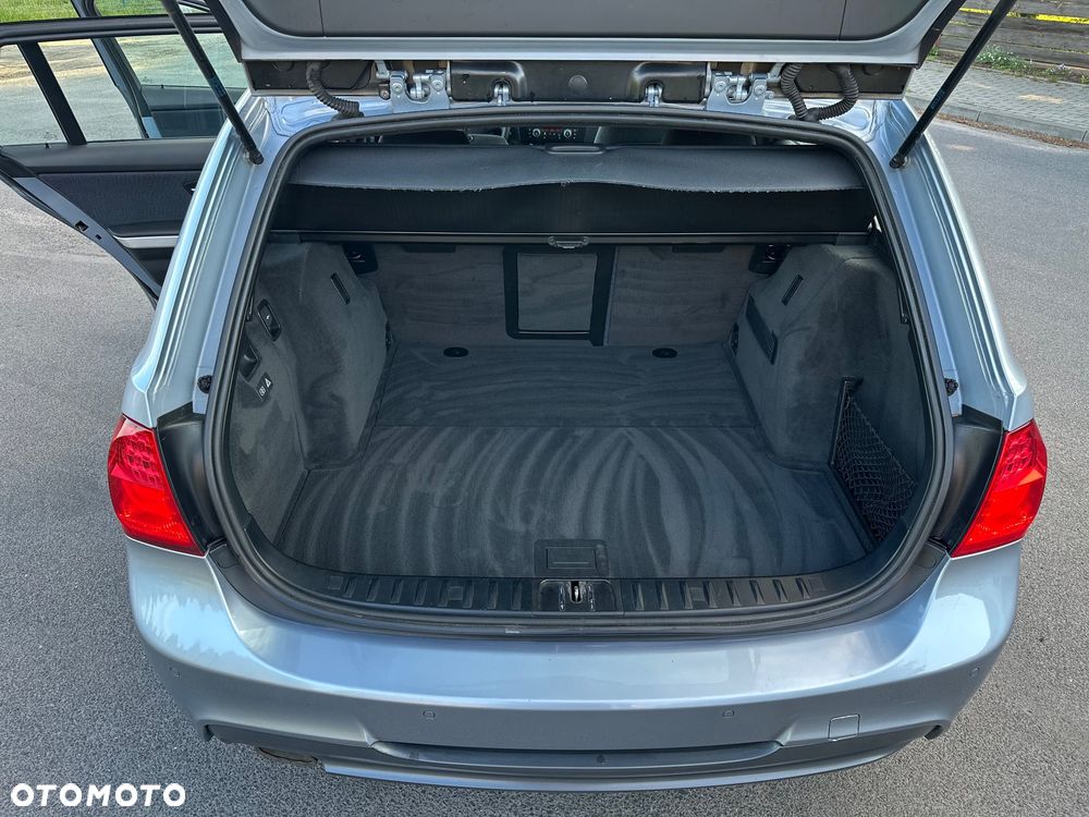 BMW Seria 3 - 18