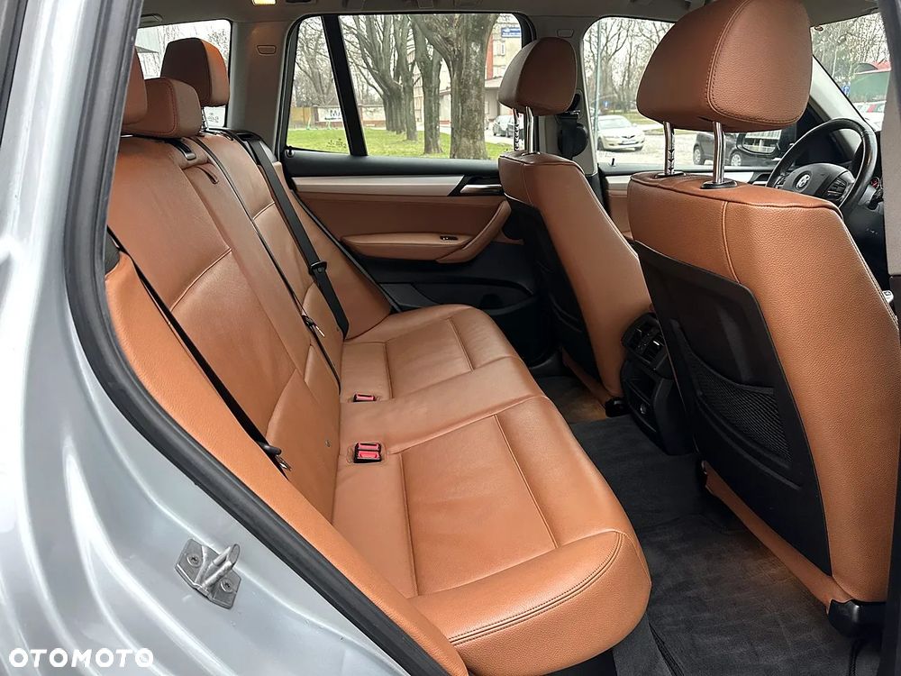 BMW X3 xDrive30d - 13