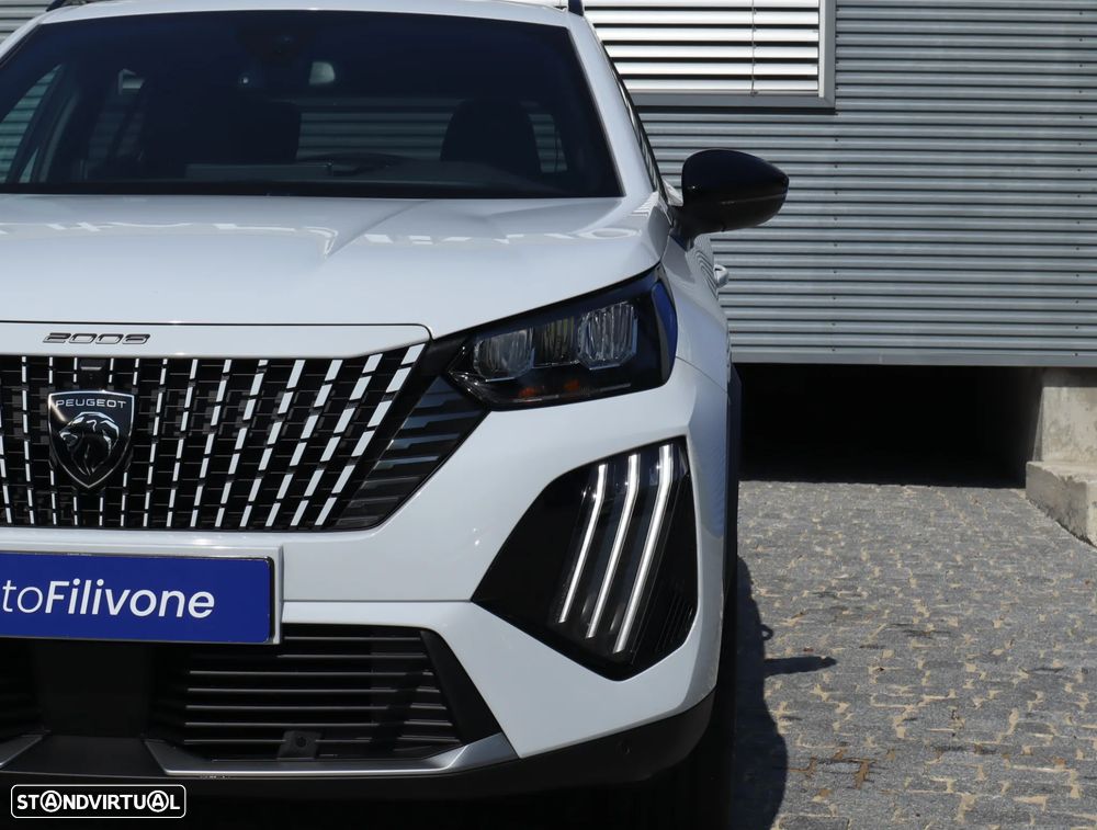 Peugeot 2008 1.2 PureTech Allure - 11