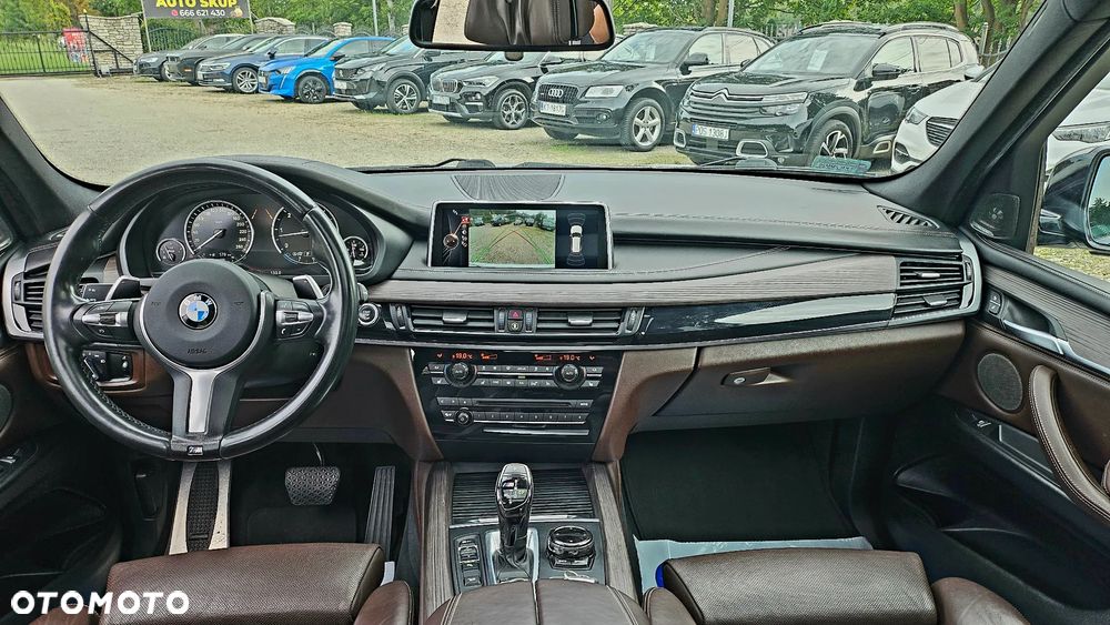 BMW X5 M M50d Sport-Aut - 36