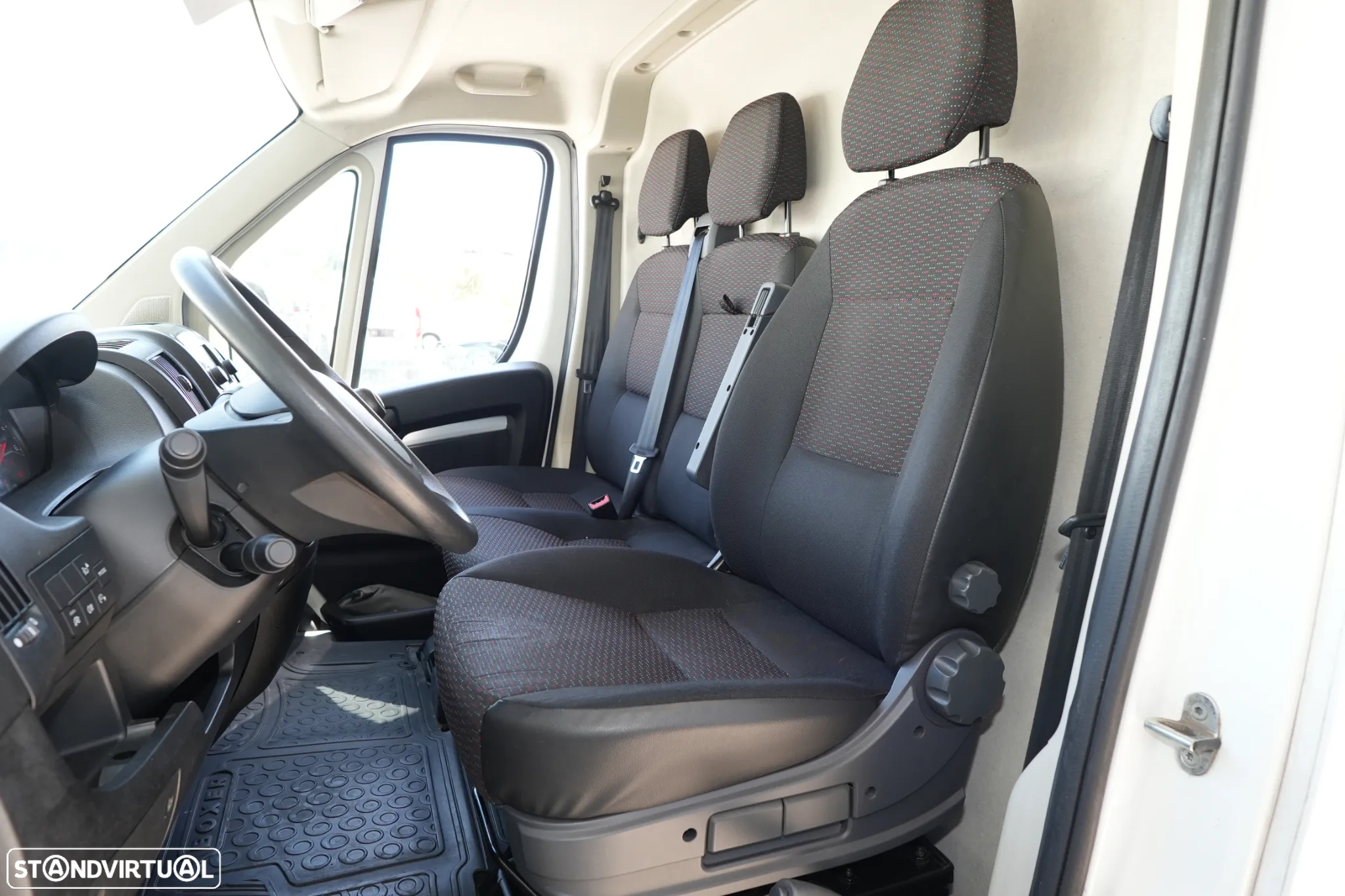 Peugeot Boxer L2H2 2.2 BlueHDI 140cv - 9