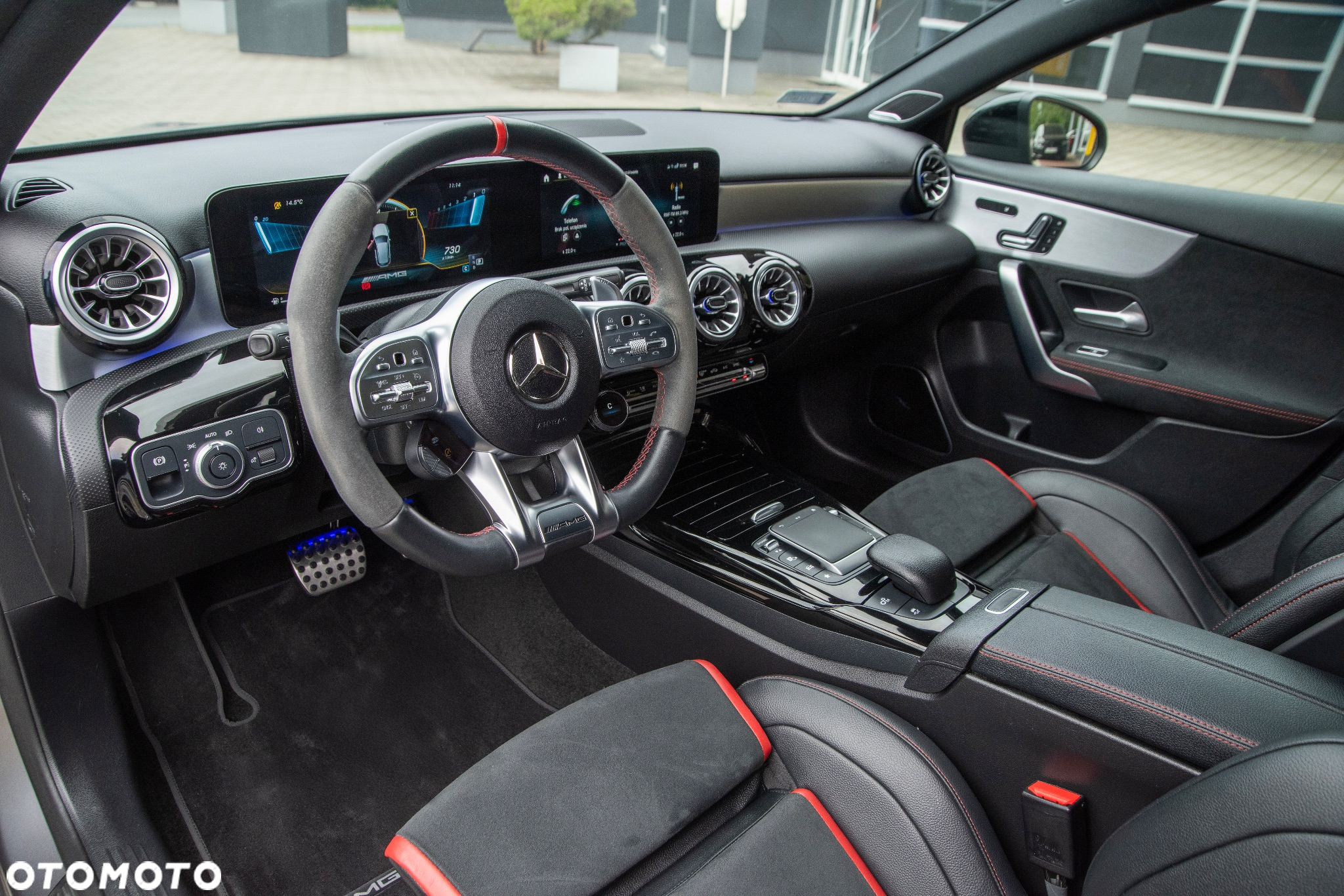 Mercedes-Benz Klasa A 45 S AMG 4-Matic 8G-DCT - 23