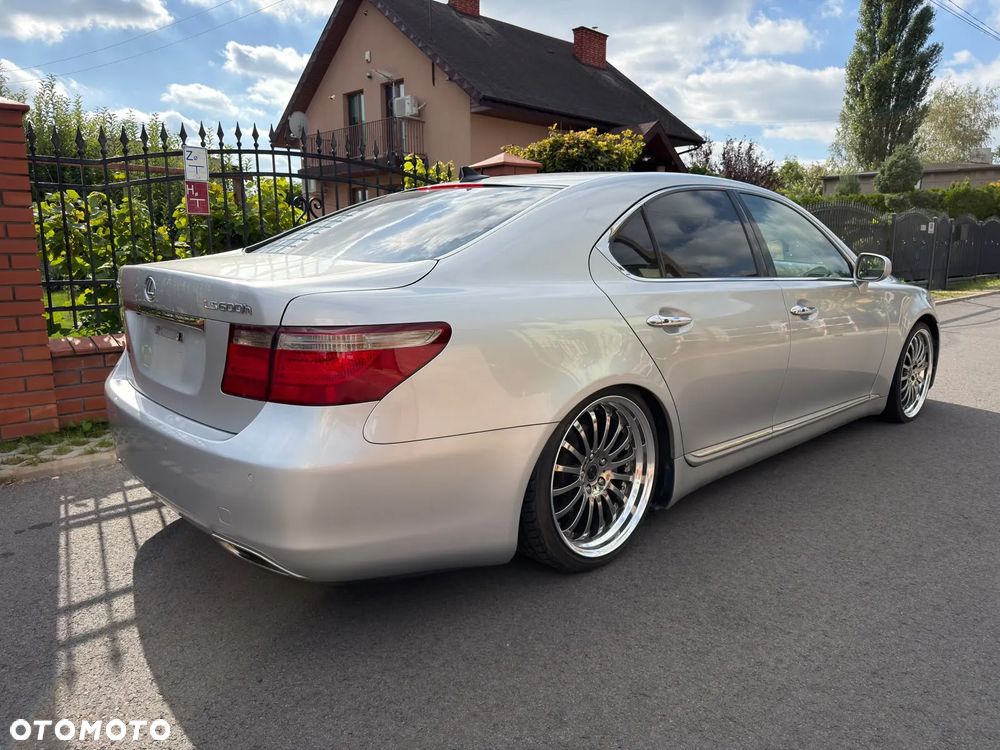 Lexus LS 460 Prestige - 3