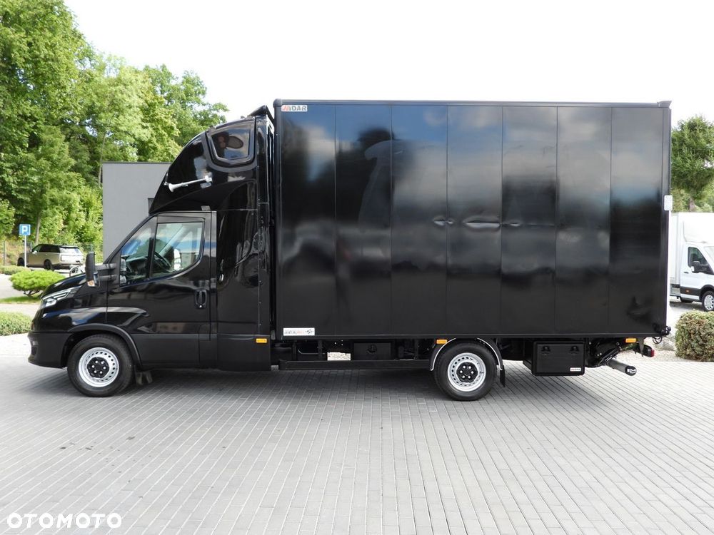 Iveco DAILY 35S18 KONTENER WINDA 8 PALET WEBASTO TEMPOMAT NAWIGACJA LEDY PNEUMATYKA KLIMATYZACJA  180KM - 9