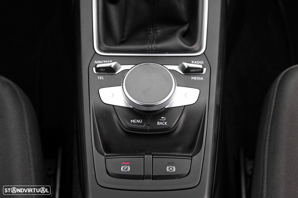 Audi Q2 30 TFSI Advanced - 26