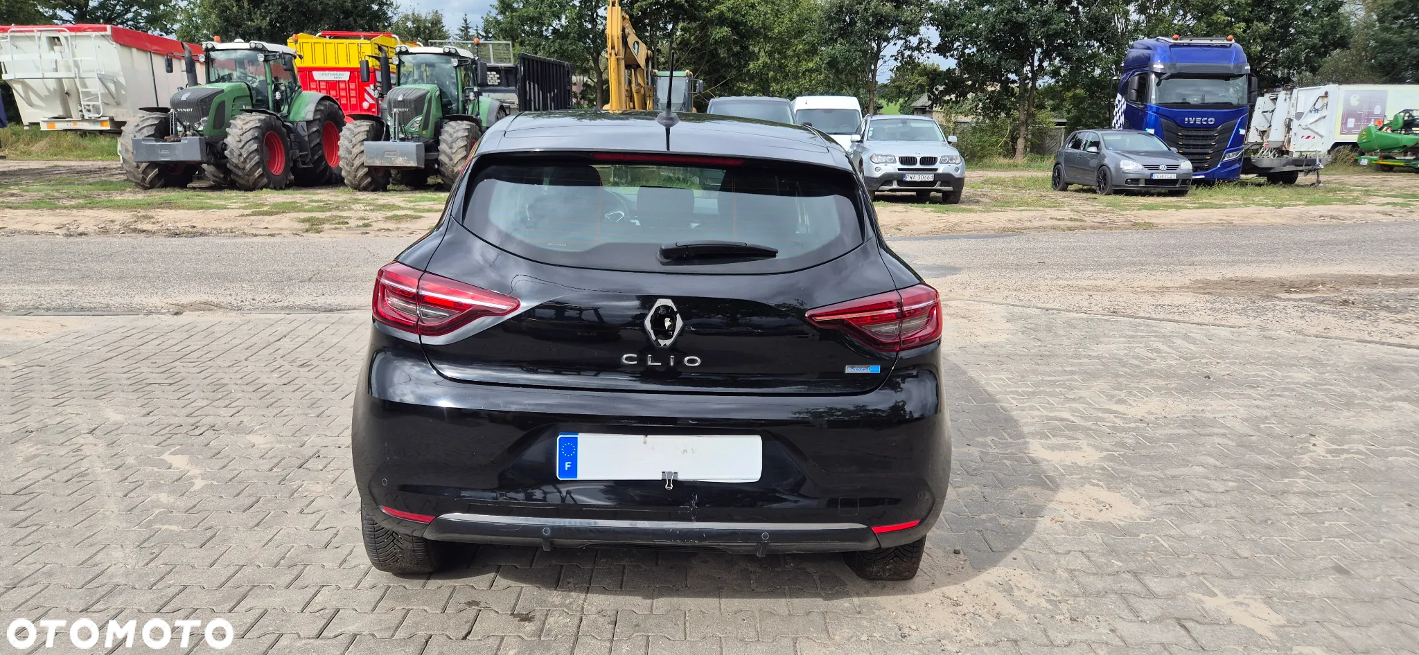 Renault Clio 1.6 E-TECH Intens - 19
