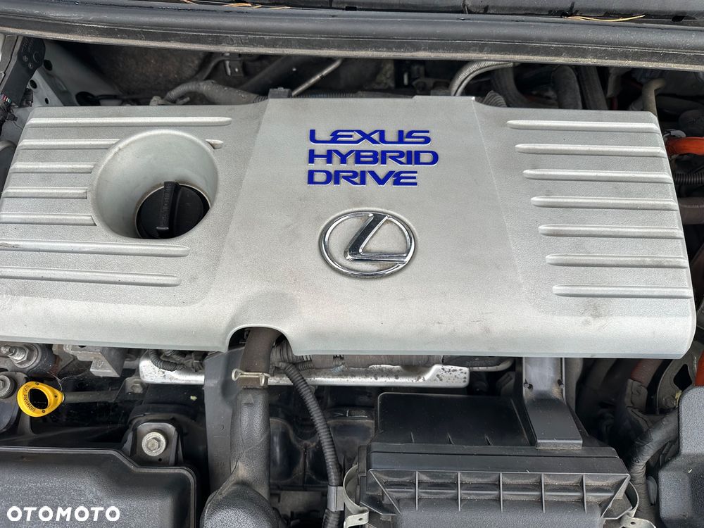 Lexus CT - 7