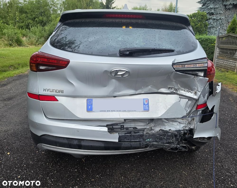Hyundai Tucson 1.7 CRDI BlueDrive Classic 2WD - 10