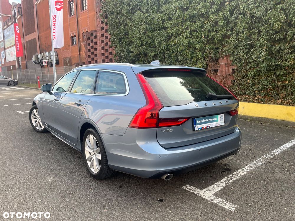 Volvo V90 D4 SCR Momentum Pro - 8