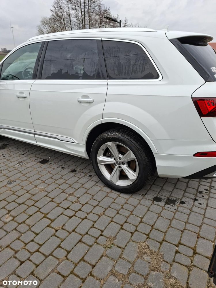 Audi Q7 - 8