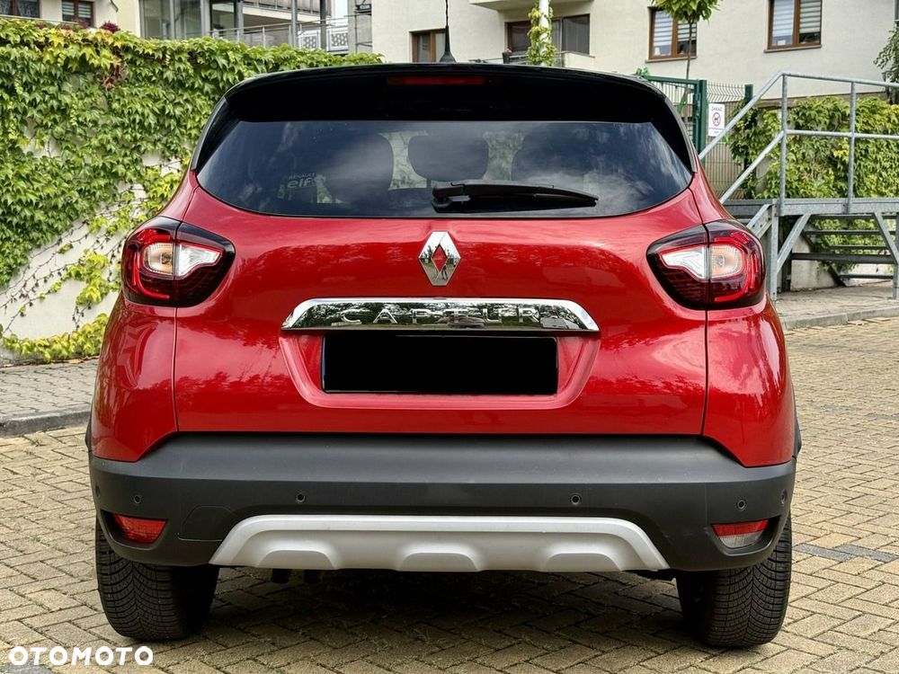 Renault Captur TCe 150 EDC GPF BOSE EDITION - 15