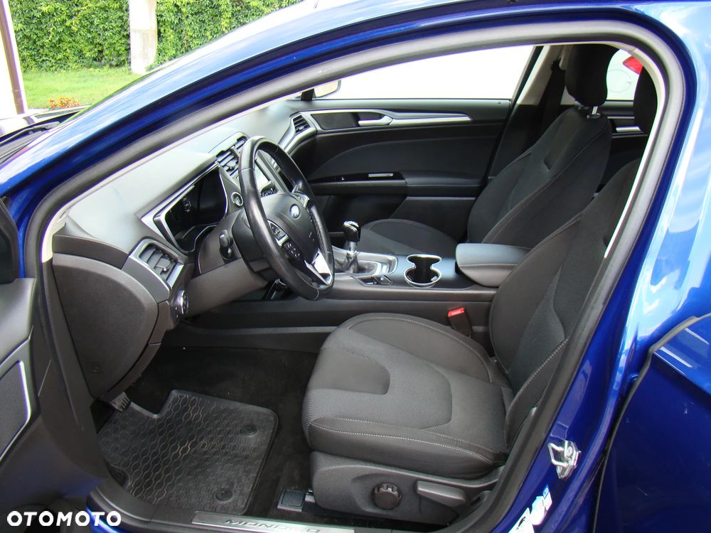 Ford Mondeo - 25