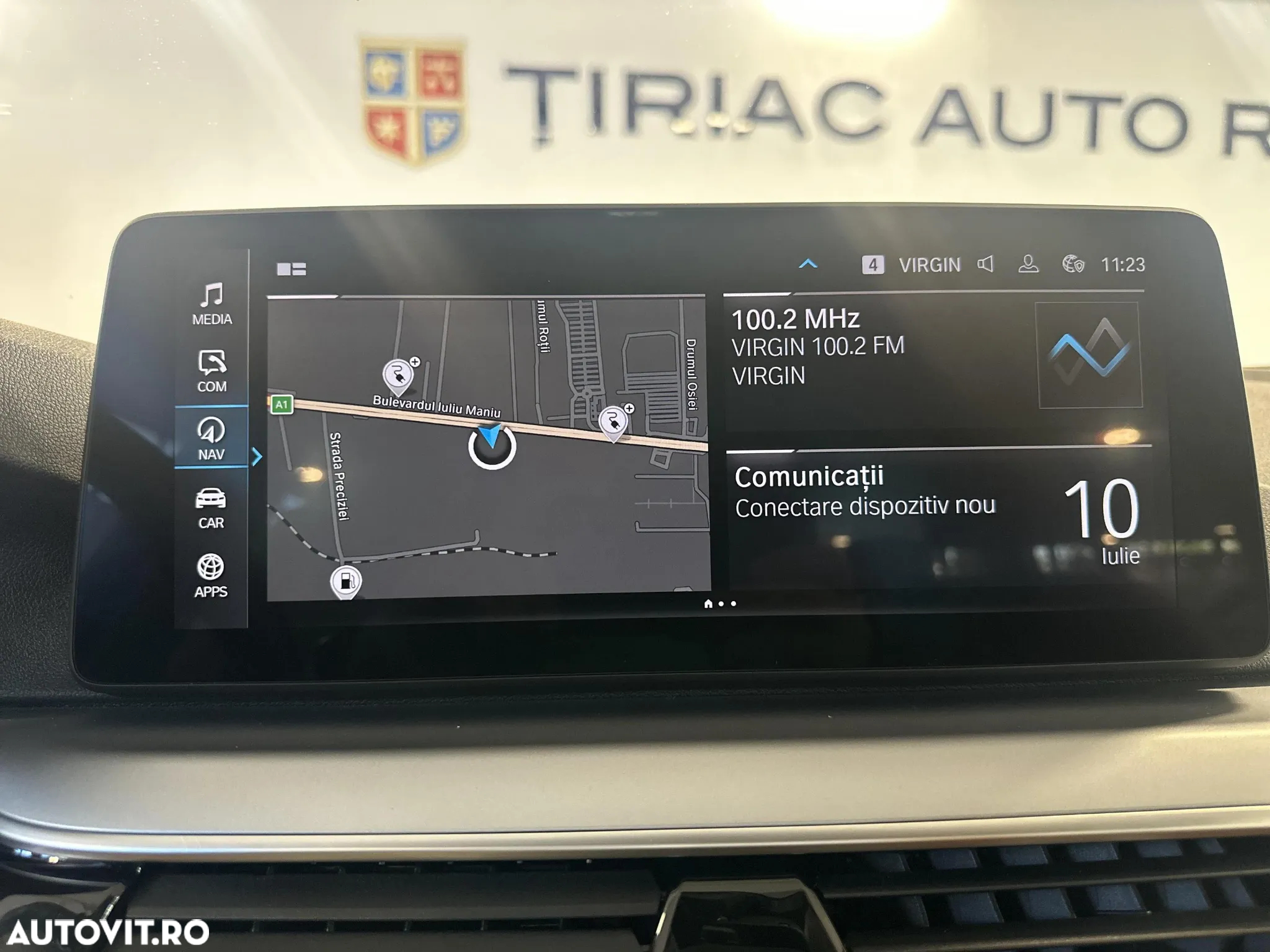 BMW Seria 5 520e Aut. - 22