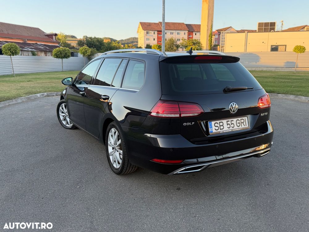 Volkswagen Golf 2.0 TDI Highline - 16