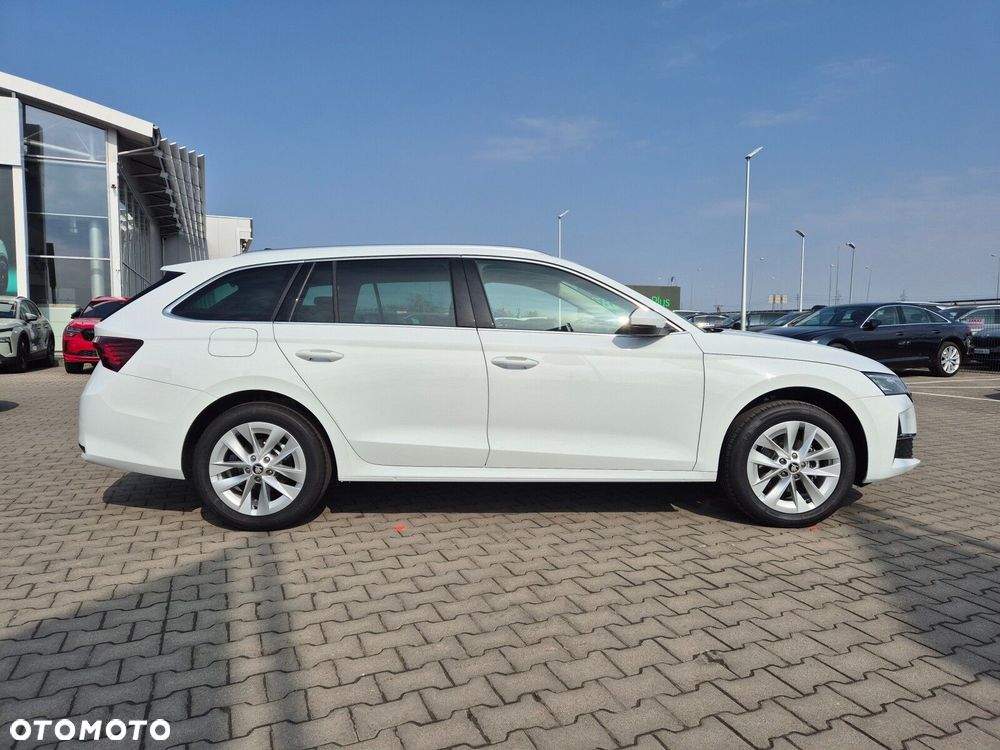 Skoda Octavia 2.0 TDI Edition 130 Selection DSG - 5