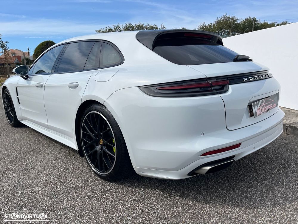 Porsche Panamera Sport Turismo - 7