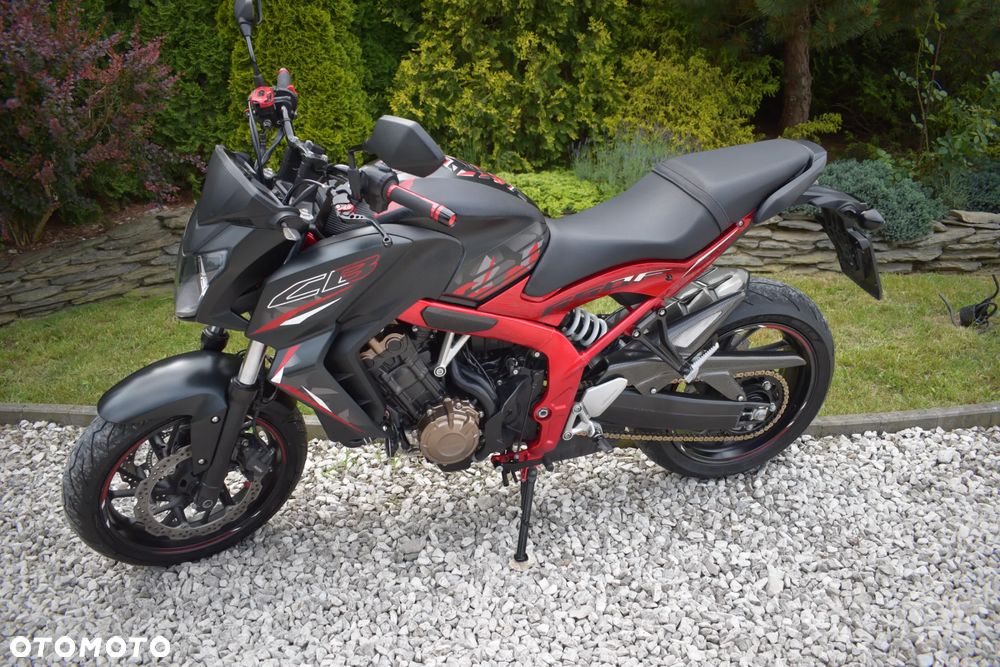 Honda CB - 16