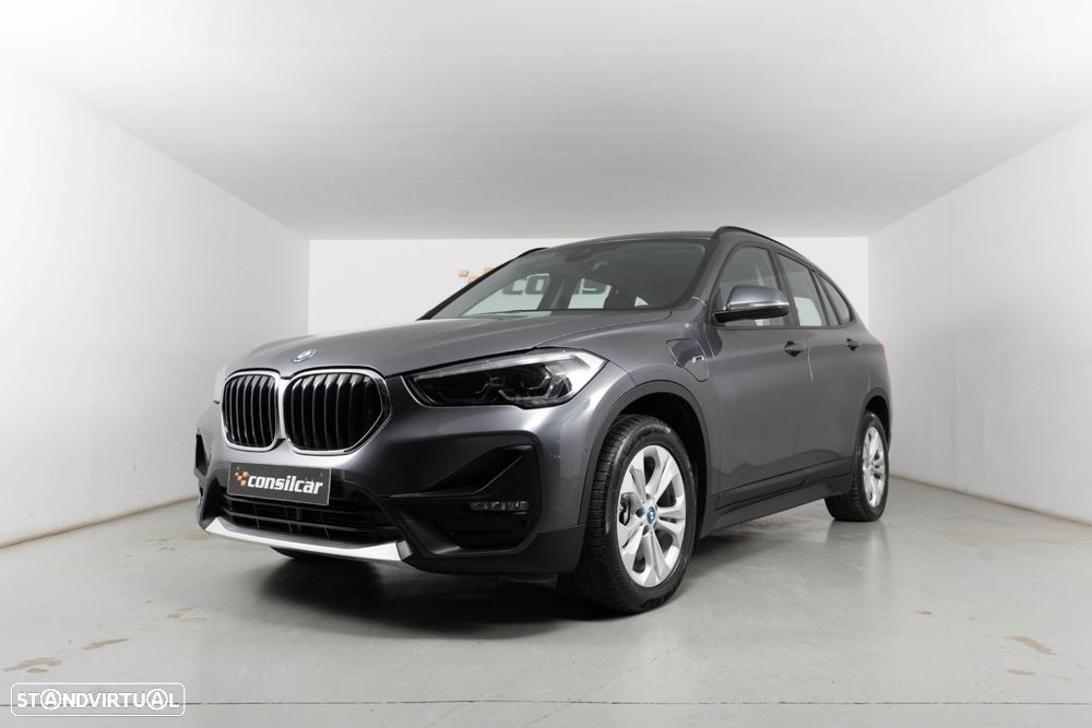 BMW X1 25 e xDrive Corporate Edition - 9