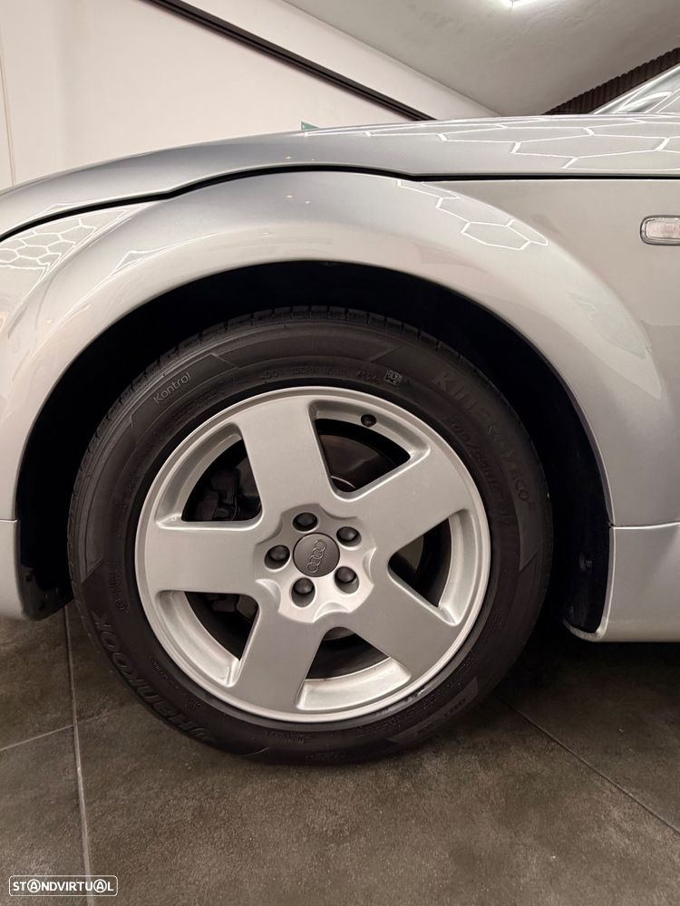 Audi TT Roadster 1.8 T - 18