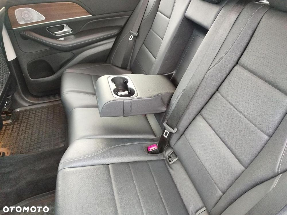 Mercedes-Benz GLE - 23