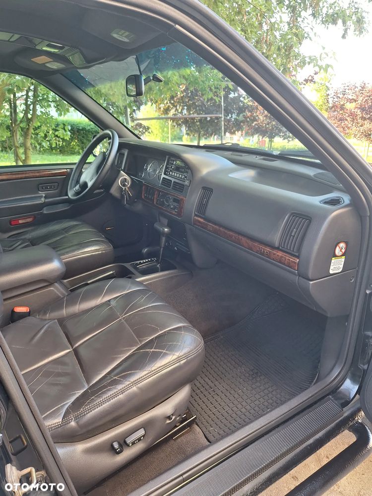 Jeep Grand Cherokee 4.0 Limited - 15