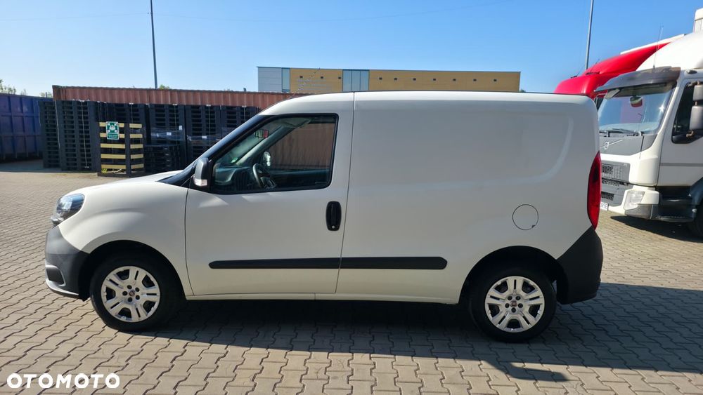 Fiat DOBLO - 4
