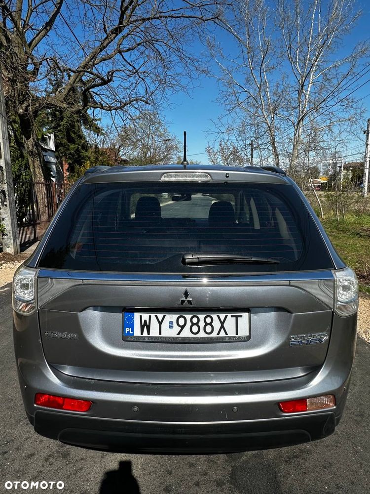 Mitsubishi Outlander Instyle NAVI - 8