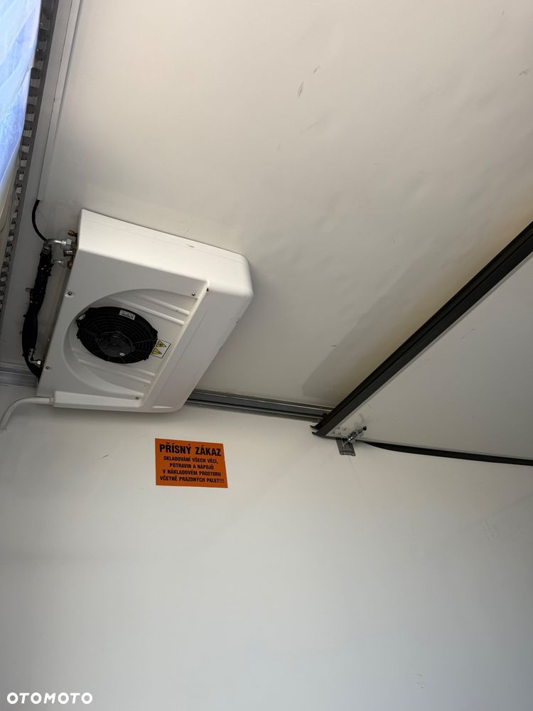 Iveco Daily 35s18  Chłodnia 8 Palet - 16