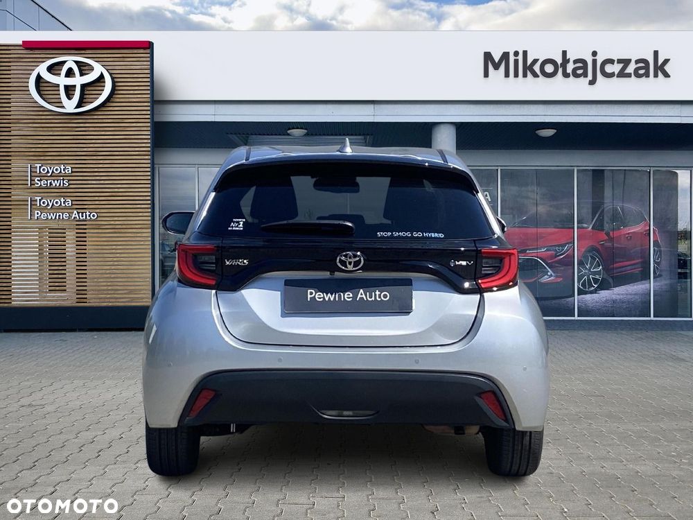 Toyota Yaris Hybrid 1.5 Style - 8