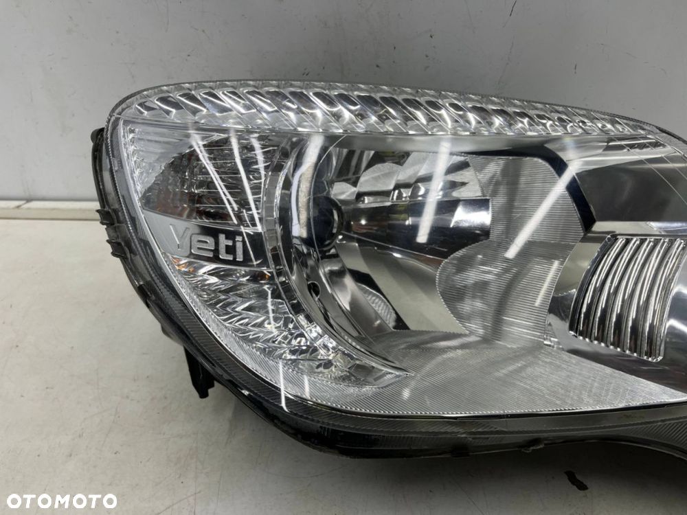 Lampa reflektor Skoda Yeti 09-12r. PRAWA przednia Europa PRAWY przód oryginalna 5l1941018a - 6