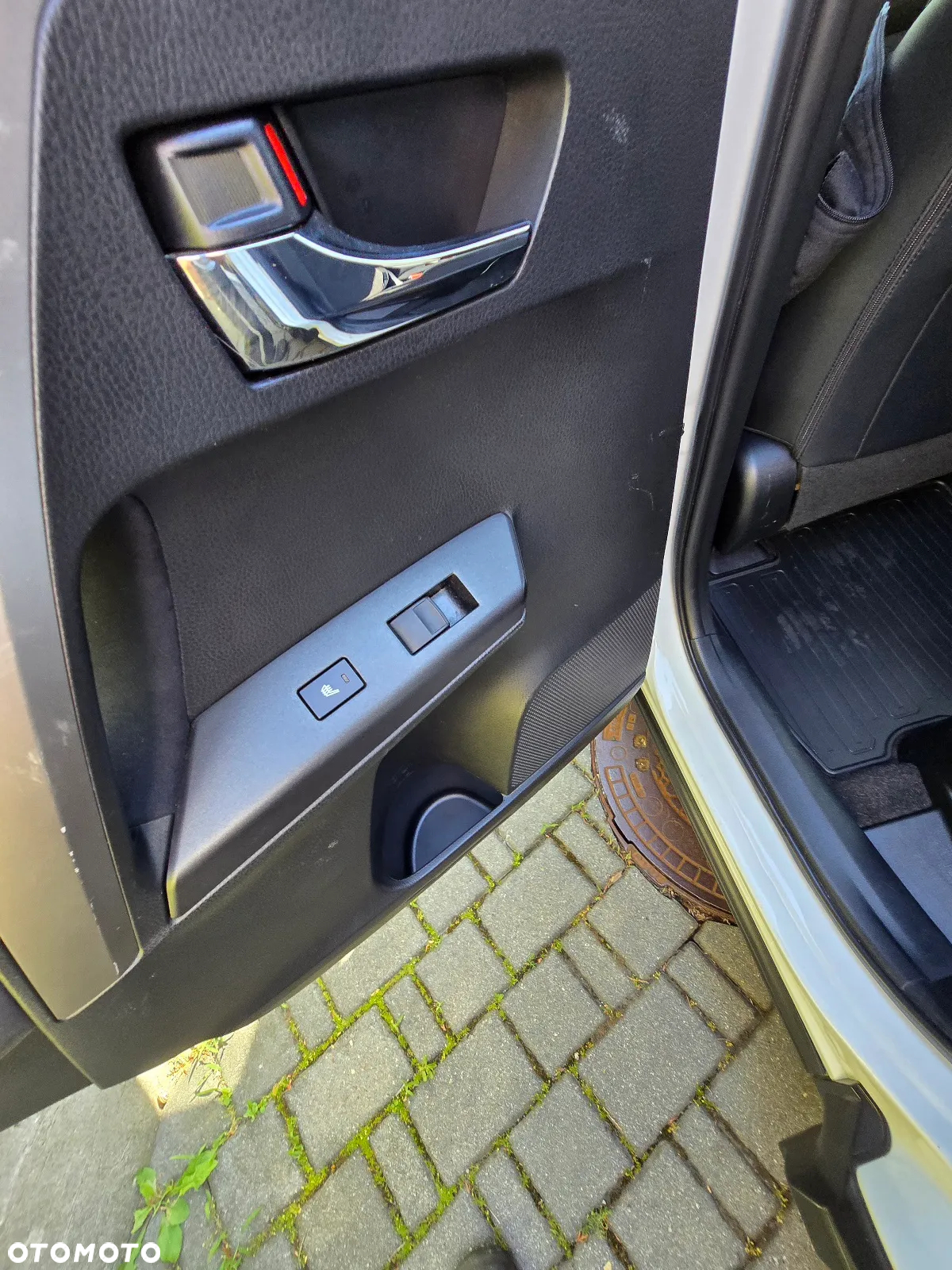 Toyota RAV4 Hybrid Prestige 4x4 - 16