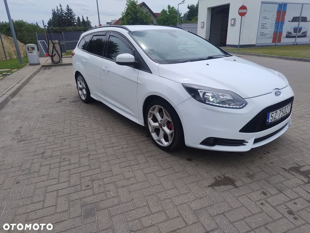 Ford Focus - 2