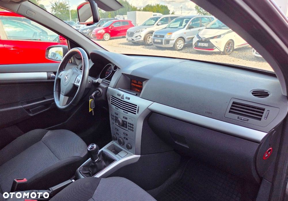 Opel Astra - 10