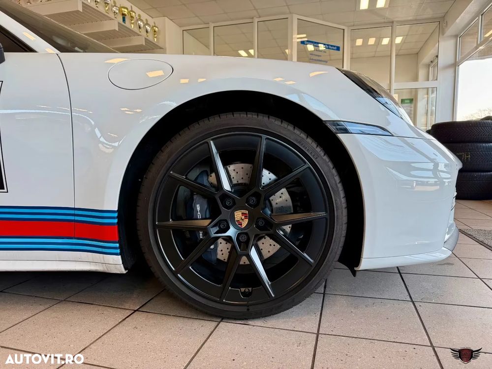 Porsche 911 Carrera PDK - 7