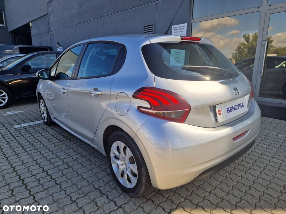 Peugeot 208 1.2 PureTech Active - 6