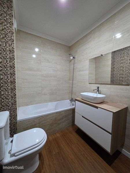 Apartamento T3 - Oliveira Douro - Grande imagem: 5/12