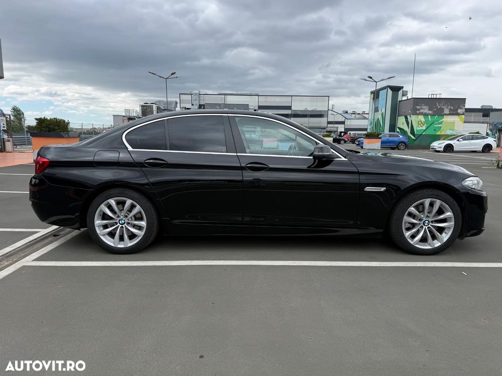BMW Seria 5 520d xDrive AT - 8