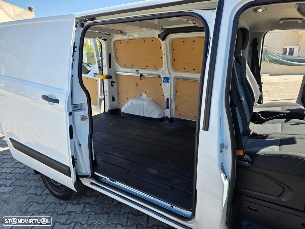 Ford Transit Custom 2.2 TDCI 270 L1 - 4