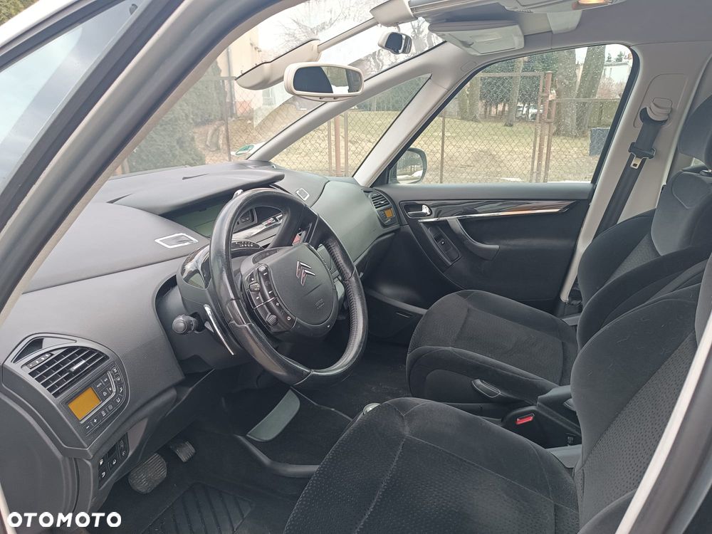 Citroën C4 Picasso 2.0 HDi FAP Exclusive - 16